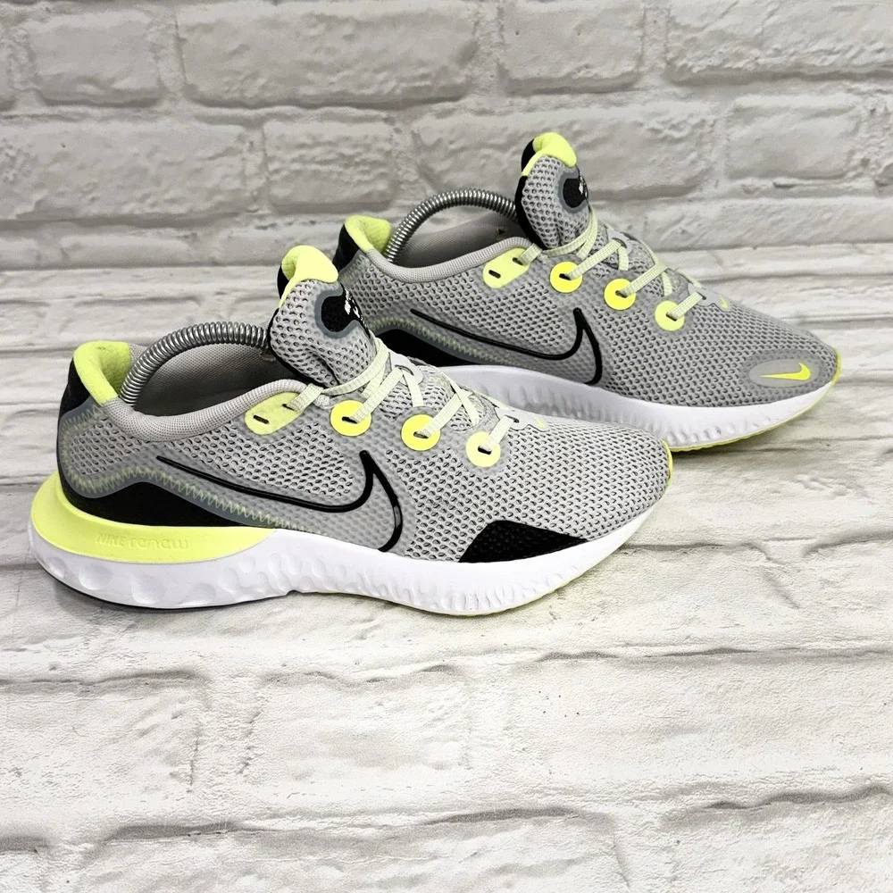 Nike Renew Run Shoes Mens Size 8.5 Grey Fog Volt Running Shoes Good Condition!